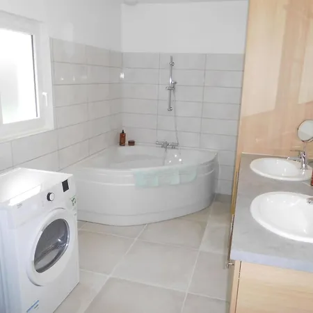 Holiday home La Maison De Lave Gilley